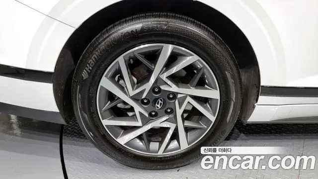 Hyundai Grandeur Grandeur (GN7) 3.5 LPG 2WD (Такси) — Фото автомобиля 5