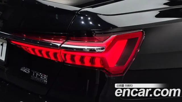 Audi A6 C8 — Фото автомобиля 8