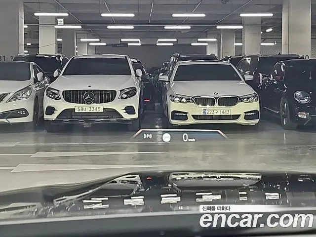 BMW 5 Series G60 — Фото автомобиля 18