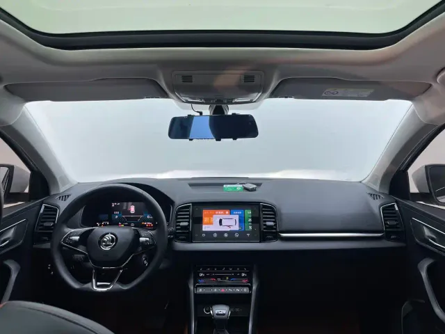 Skoda Karoq — Фото автомобиля 14