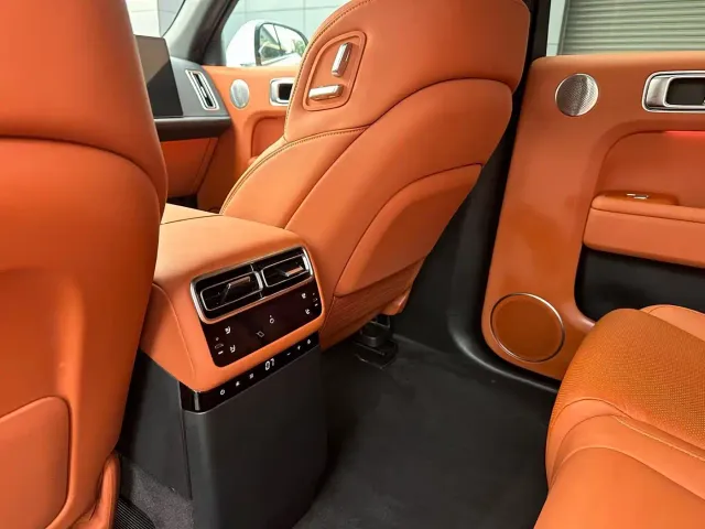Li Auto L7 — Фото автомобиля 7