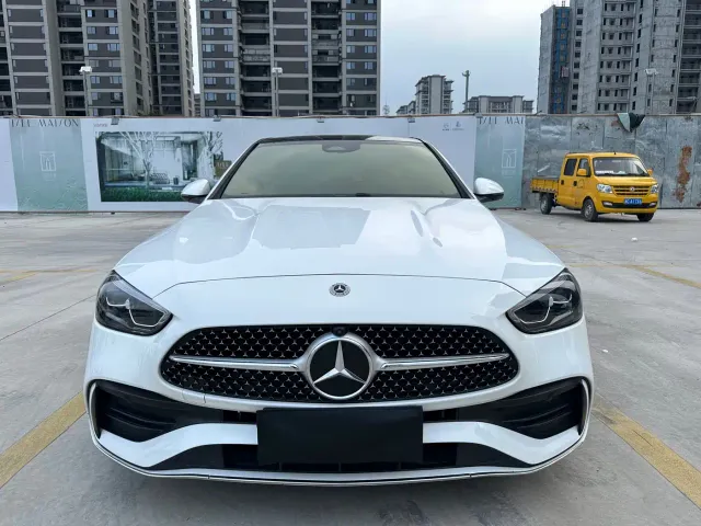 Mercedes-Benz C-Class — Фото автомобиля 2