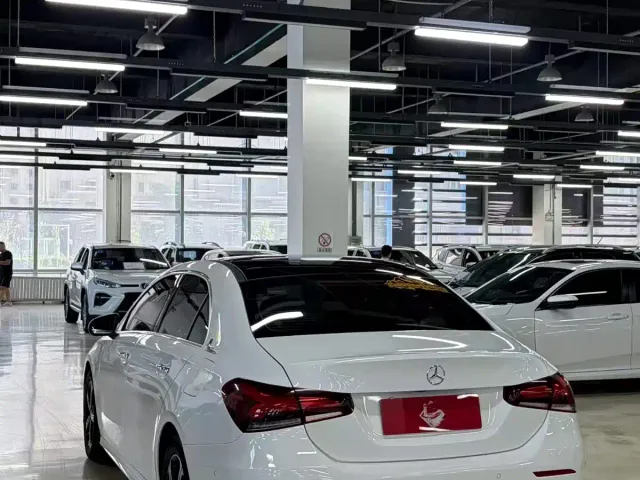 Mercedes-Benz A-Class — Фото автомобиля 7