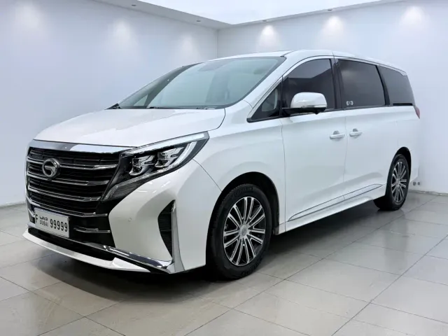 Фотография автомобиля — GAC Trumpchi M8