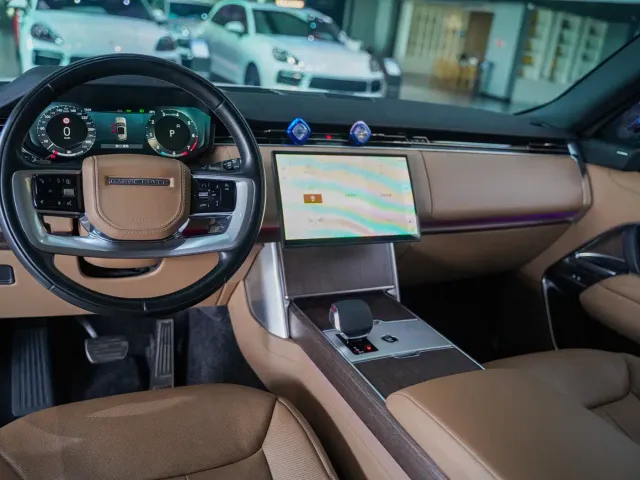 Land Rover Range Rover — Фото автомобиля 9