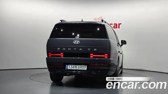 Hyundai Santafe — Фото автомобиля 3