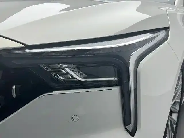 Bestune B70 — Фото автомобиля 17