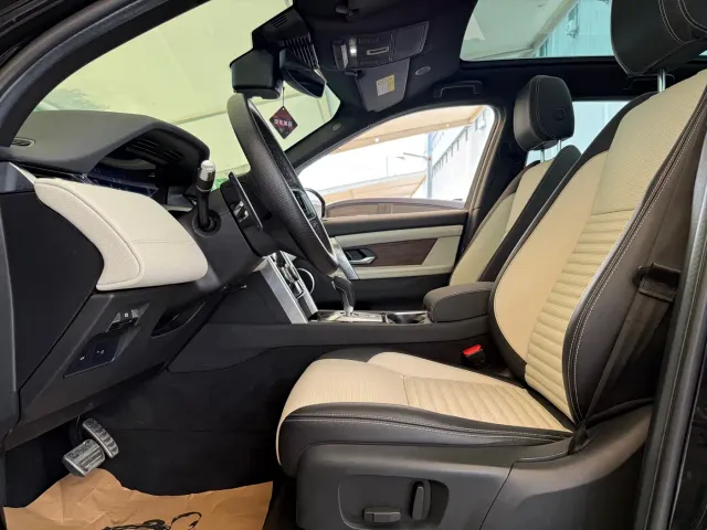 Land Rover Discovery Sport — Фото автомобиля 9
