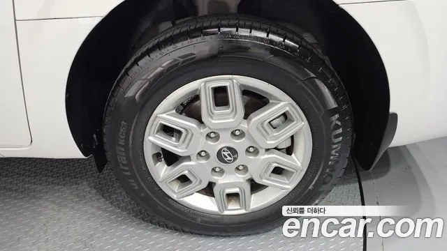 Hyundai Staria — Фото автомобиля 21