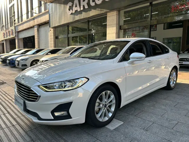 Фотография автомобиля — Ford Mondeo