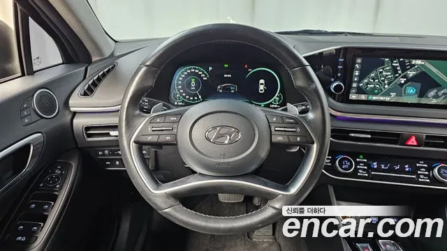 Hyundai Sonata — Фото автомобиля 13