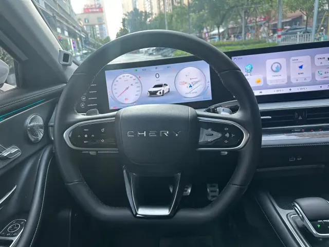 Chery Arrizo 8 — Фото автомобиля 11