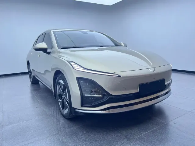 Wuling Starlight — Фото автомобиля 3