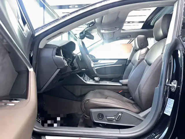 Audi Audi A7L 2022 45 TFSI quattro S-line Vision Crystal Package — Фото автомобиля 3