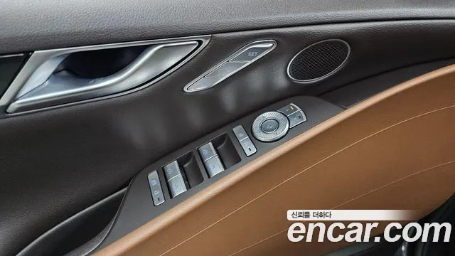 Genesis G80 RG3 — Фото автомобиля 30