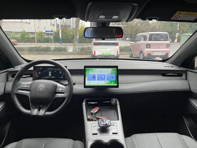 BYD Qin PLUS — Фото автомобиля 4