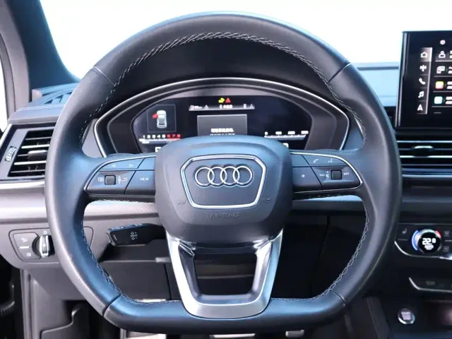 Audi Q5L — Фото автомобиля 16