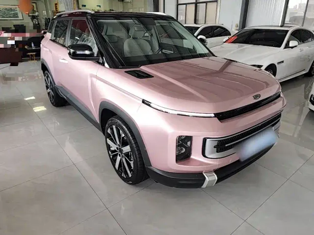 Geely ICON — Фото автомобиля 3