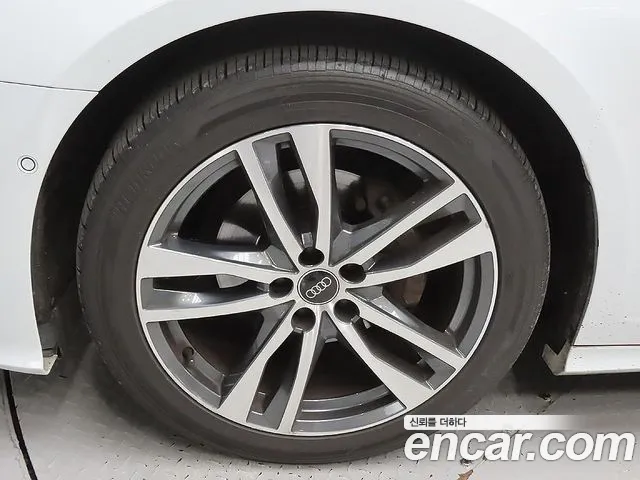 Audi A6 C8 — Фото автомобиля 5