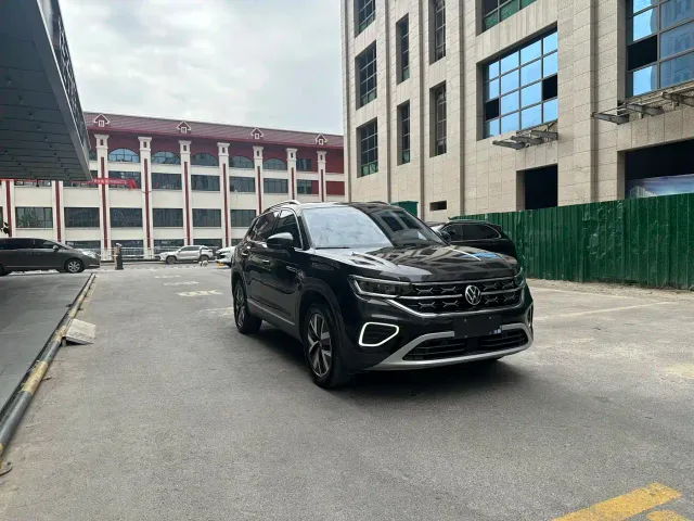 Volkswagen Tayron — Фото автомобиля 3