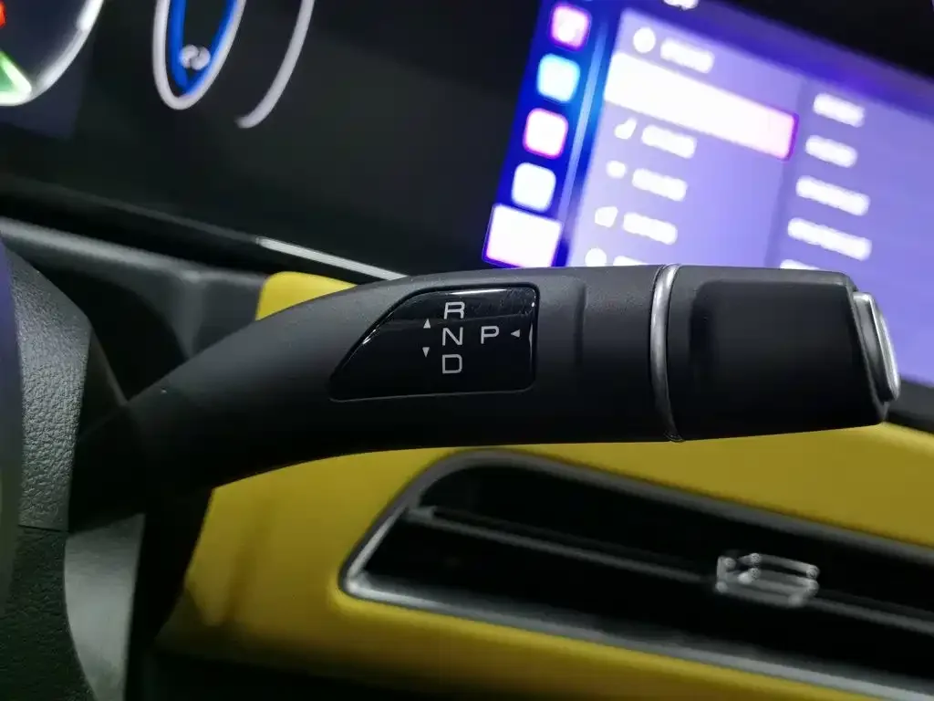 Ora Ora Good Cat GT 2023 Mulan Edition 401km Honor Model — Фото автомобиля 13