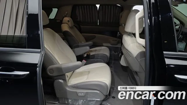 Kia Carnival 4th Gen — Фото автомобиля 18