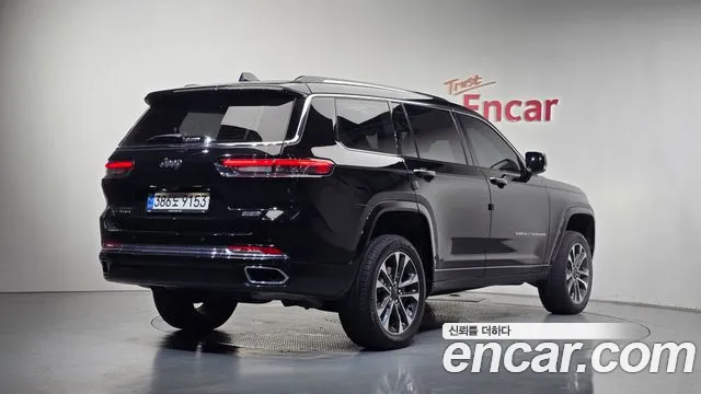 Jeep Cherokee Grand Cherokee(WL) L 3.6 Overland — Фото автомобиля 2
