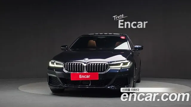 BMW 5 Series G30 — Фото автомобиля 3