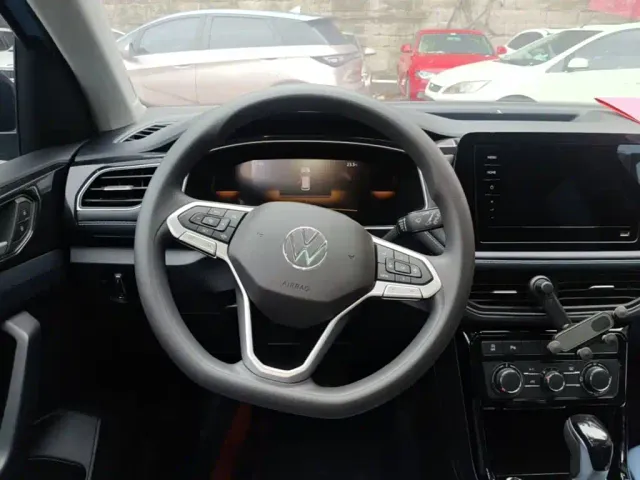 Volkswagen Tharu — Фото автомобиля 10