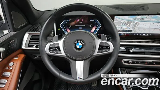 BMW X7 — Фото автомобиля 11