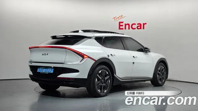 Kia EV6 New — Фото автомобиля 2