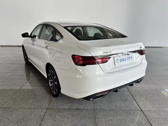 Geely Binrui — Фото автомобиля 21