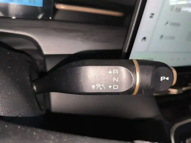 Wuling Starlight S — Фото автомобиля 13