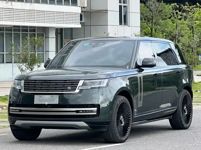 Фотография автомобиля — Land Rover Range Rover