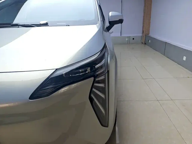 GAC Aion Y — Фото автомобиля 23