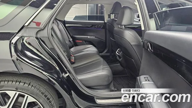 Hyundai Grandeur Grandeur (GN7) — Фото автомобиля 26