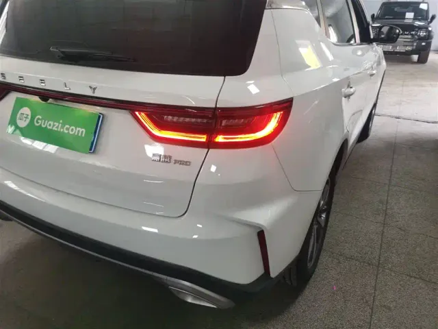 Geely Haoyue PRO — Фото автомобиля 7