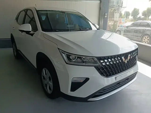 Wuling Xingchi — Фото автомобиля 3