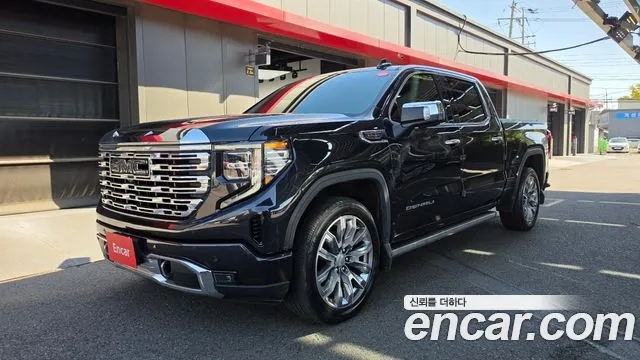 Фотография автомобиля — GMC Sierra