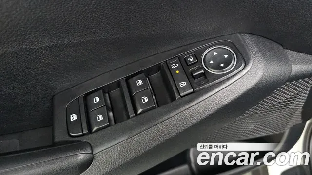 Kia Seltos — Фото автомобиля 28