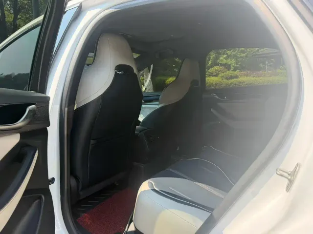 BYD Qin PLUS — Фото автомобиля 6