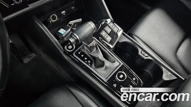 Kia Sportage Sportage 5-е поколение Дизель 2.0 2WD — Фото автомобиля 9