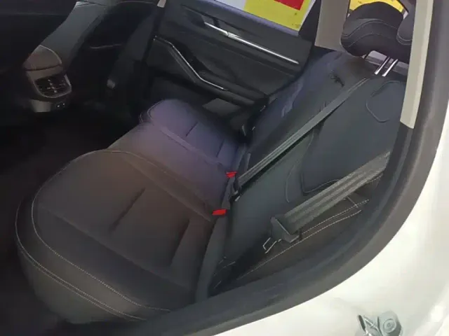 Haval H6 — Фото автомобиля 16