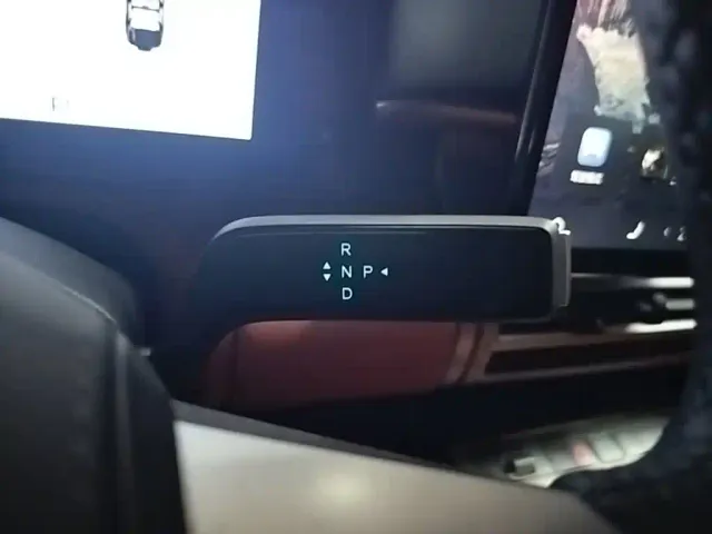 BYD FangChengBao Titanium 7 — Фото автомобиля 13