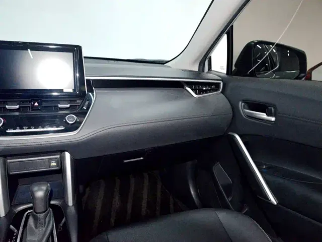 Toyota Corolla Cross — Фото автомобиля 14