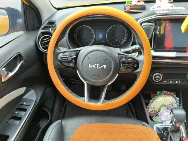 Kia KX1 — Фото автомобиля 2