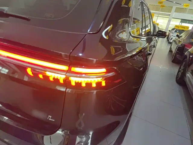 Geely Xingyue L — Фото автомобиля 7