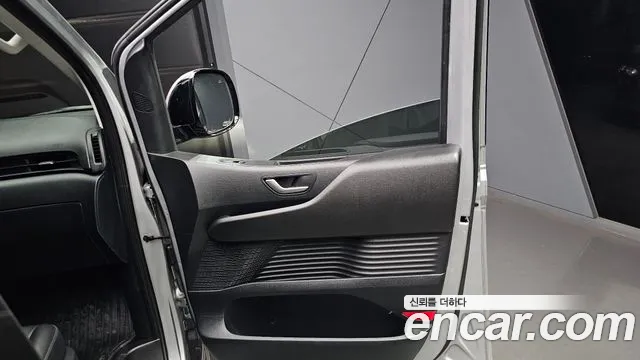 Hyundai Staria Staria Карго 5 мест — Фото автомобиля 23
