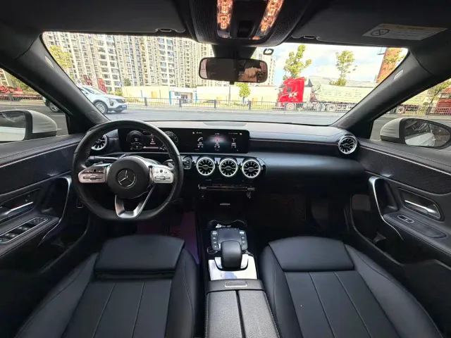 Mercedes-Benz A-Class — Фото автомобиля 5