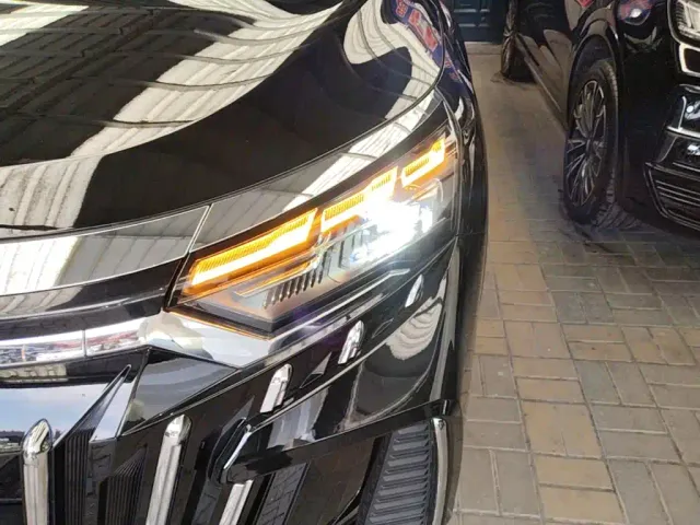 Geely Haoyue L — Фото автомобиля 23